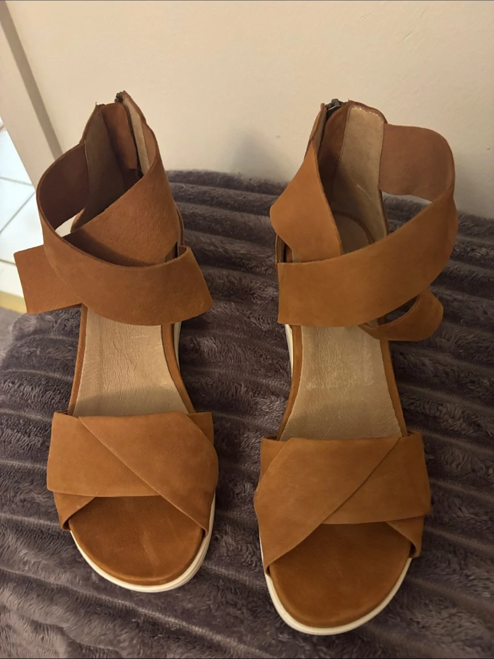 Eileen Fisher Viv Tumbled Nubuck Wedge Sandals Tan,8
